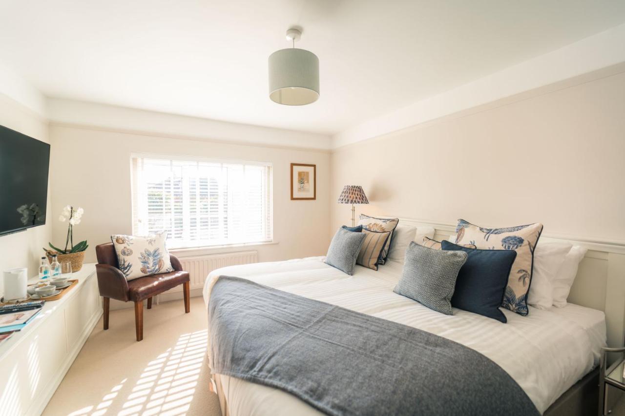 The Seaview, East Preston Inn *